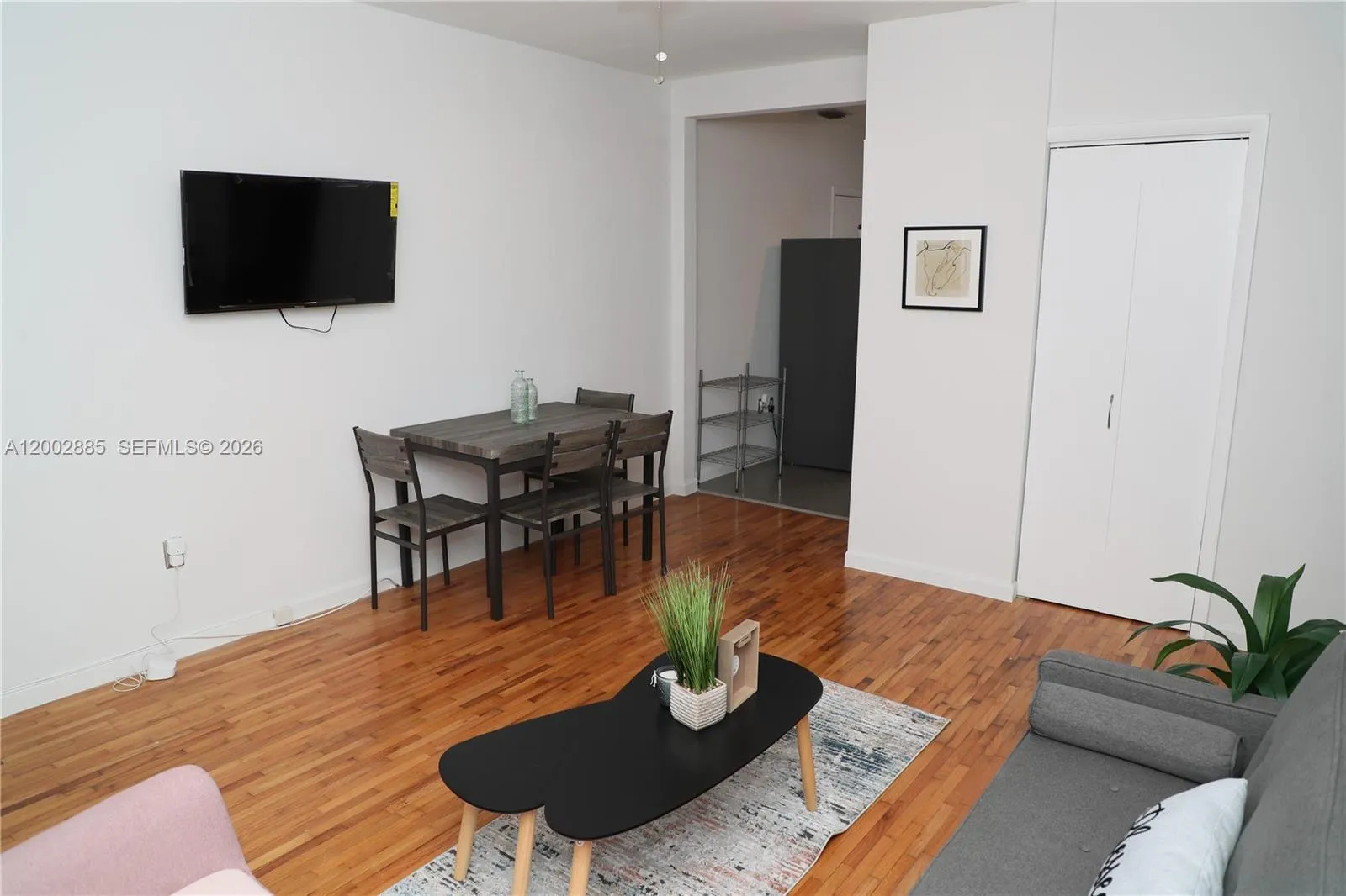 215 Antilla Ave # 3, Coral Gables FL 33134