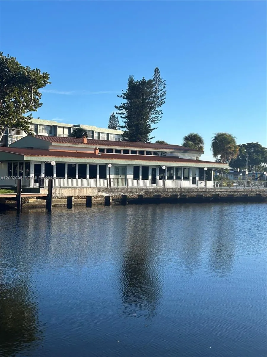 2731 Taft St # 110, Hollywood FL 33020