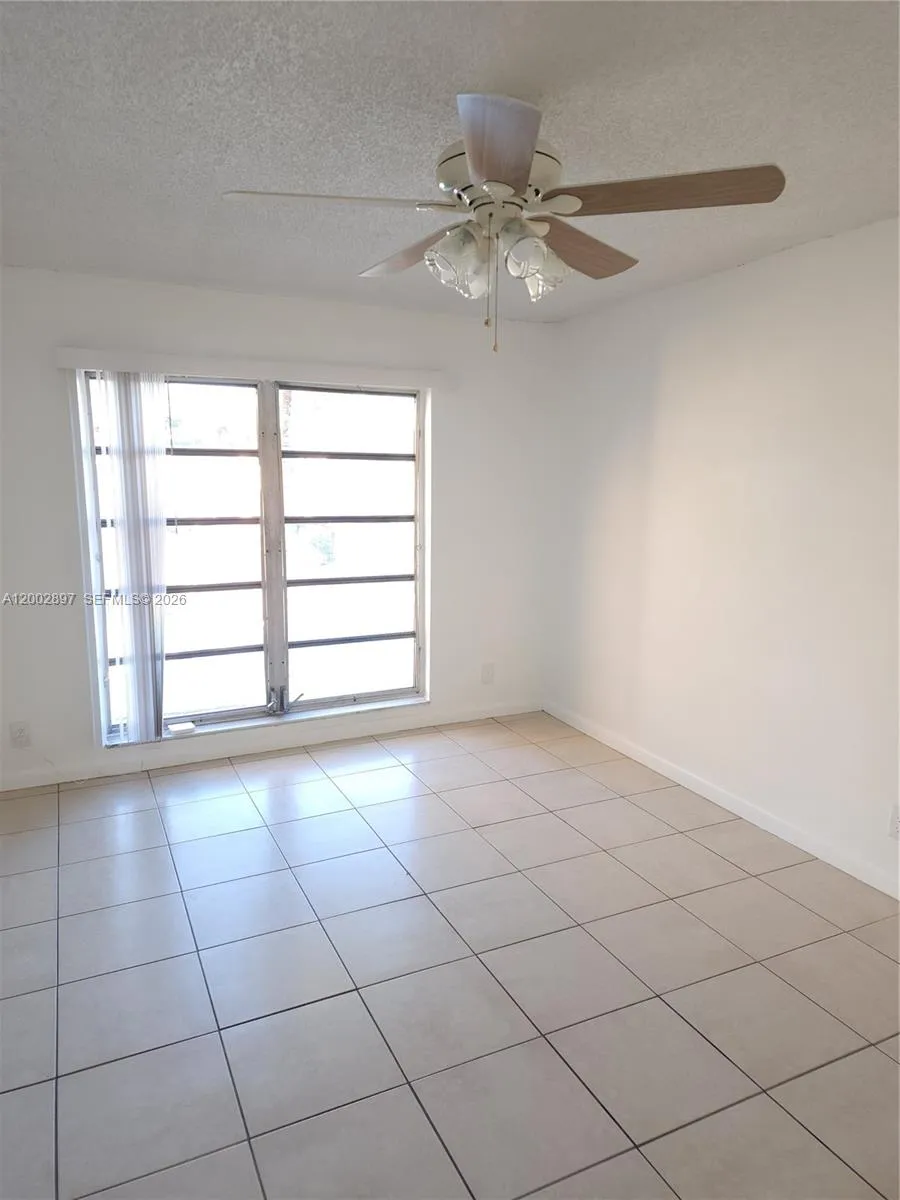 4505 Treehouse Ln # H, Tamarac FL 33319