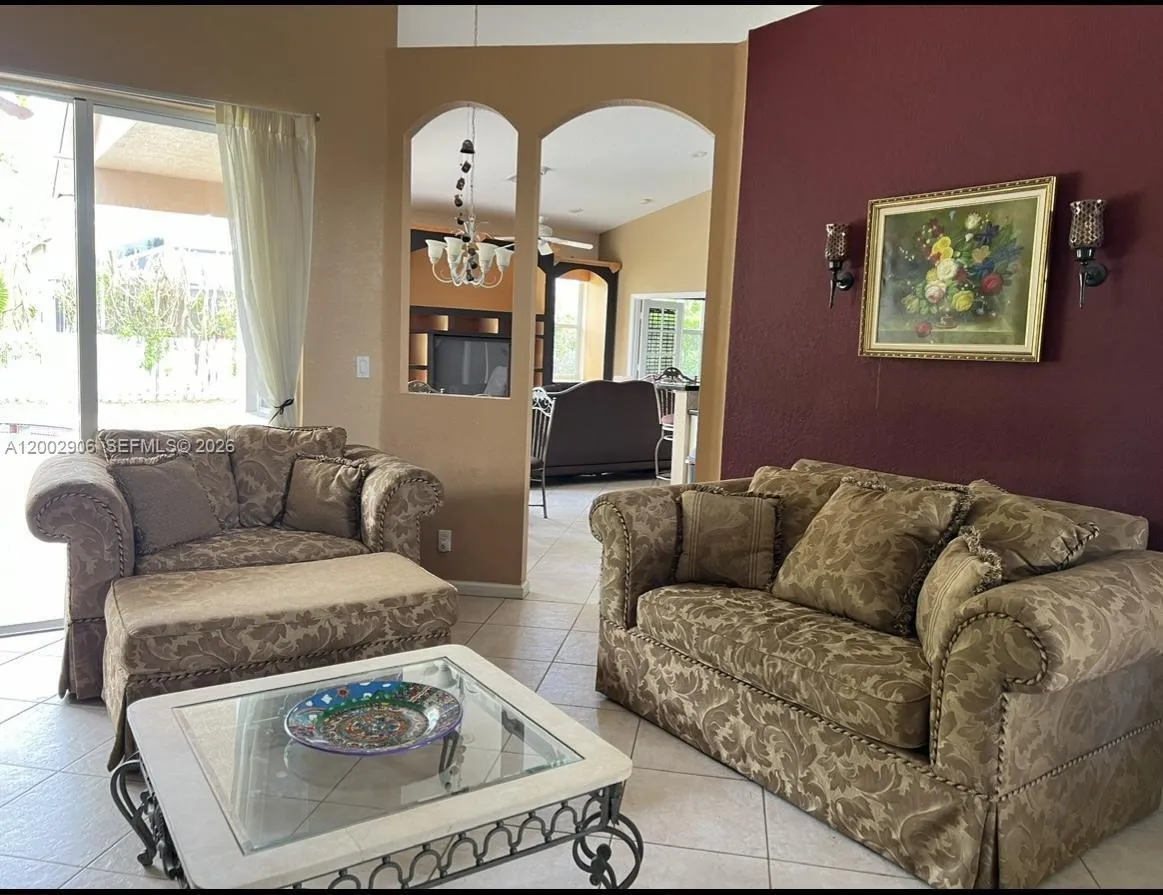 11257 NW 51st St, Coral Springs FL 33076