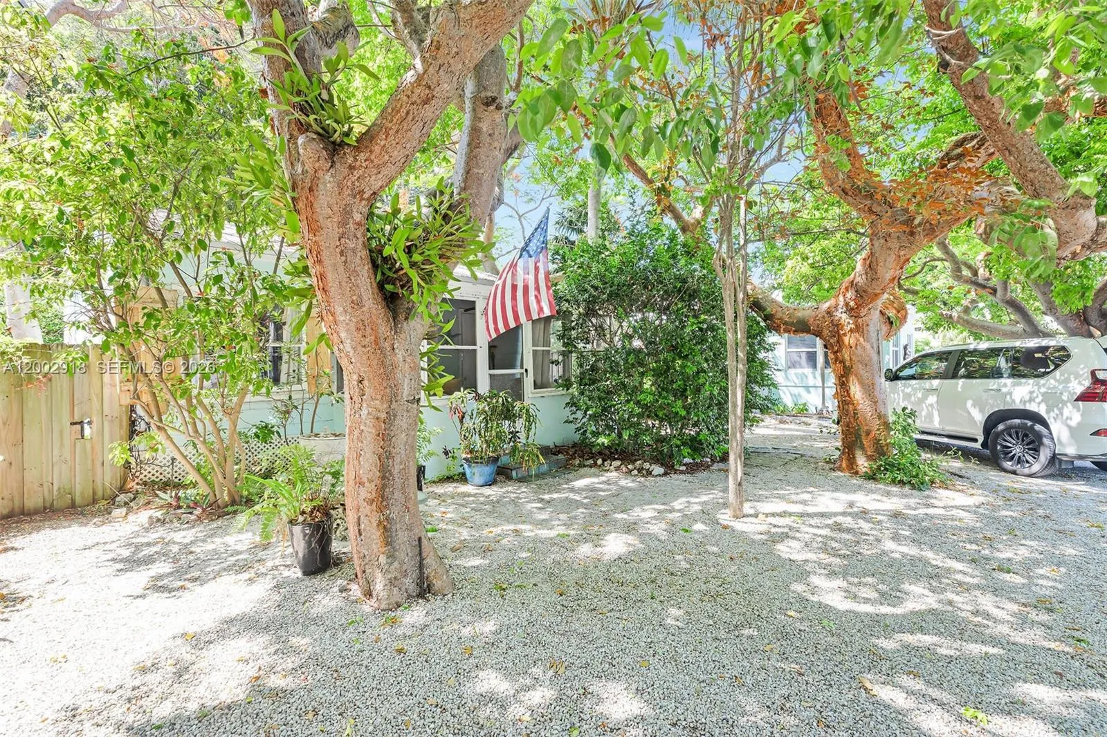 140 Tavern Dr, Tavernier FL 33070