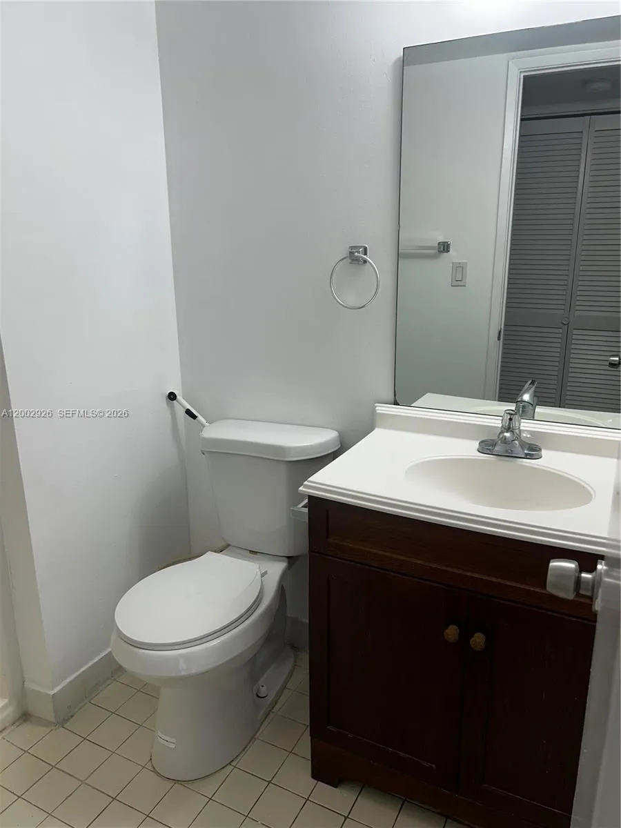 6955 NW 186th St # F407, Hialeah FL 33015