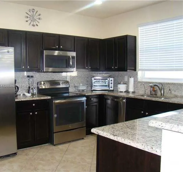 9160 SW 171st Ct # 0, Miami FL 33196