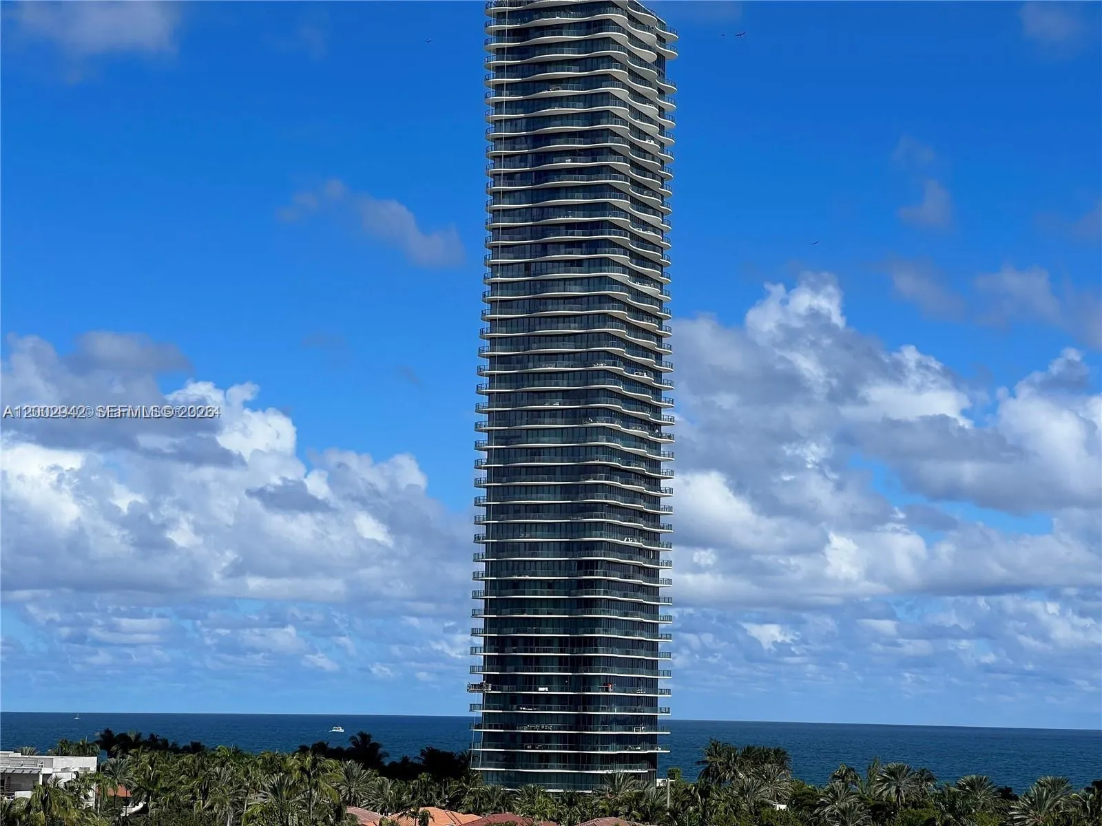 19380 Collins Ave # 818, Sunny Isles Beach FL 33160