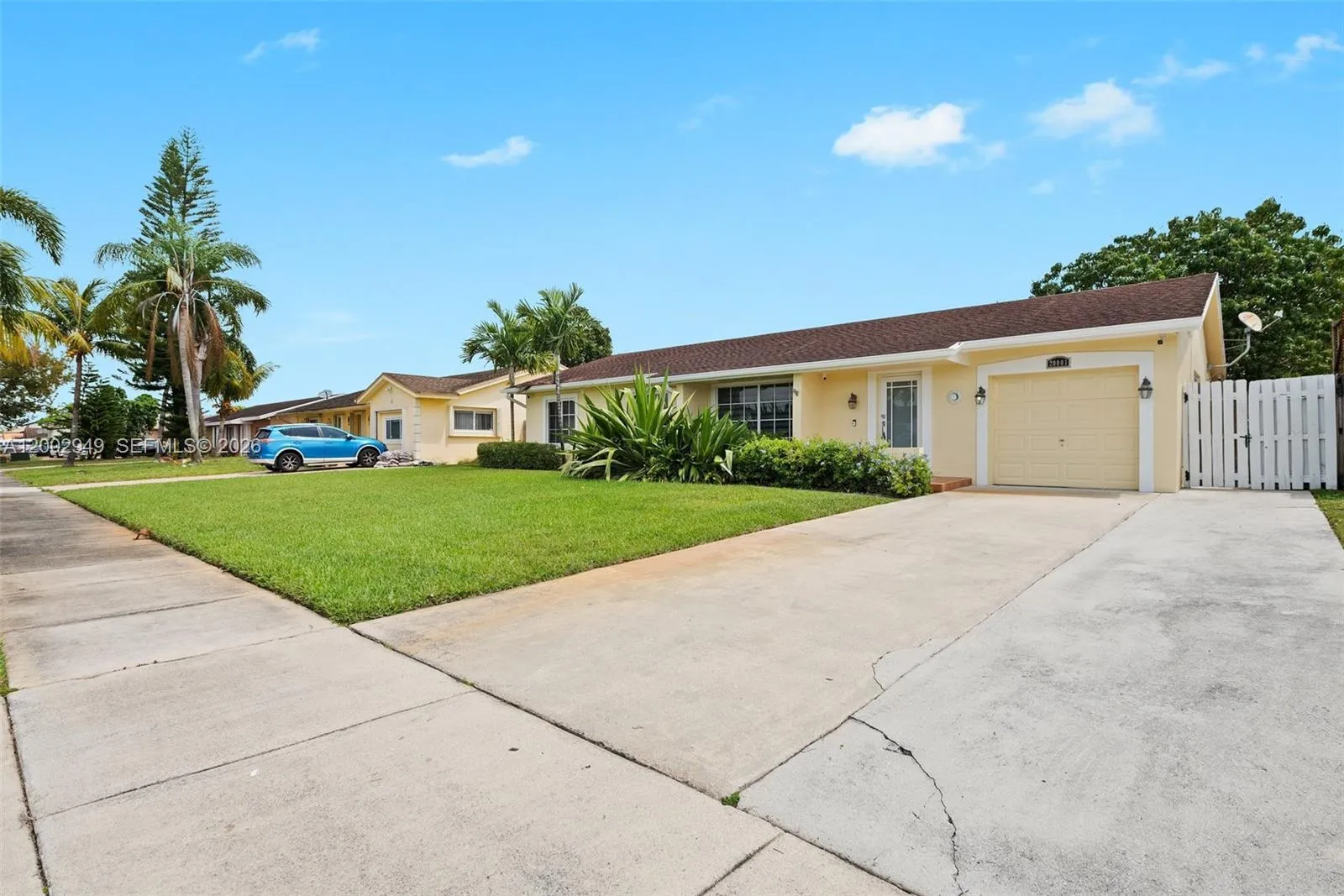 20001 NW 62nd Ct # 20001, Hialeah FL 33015