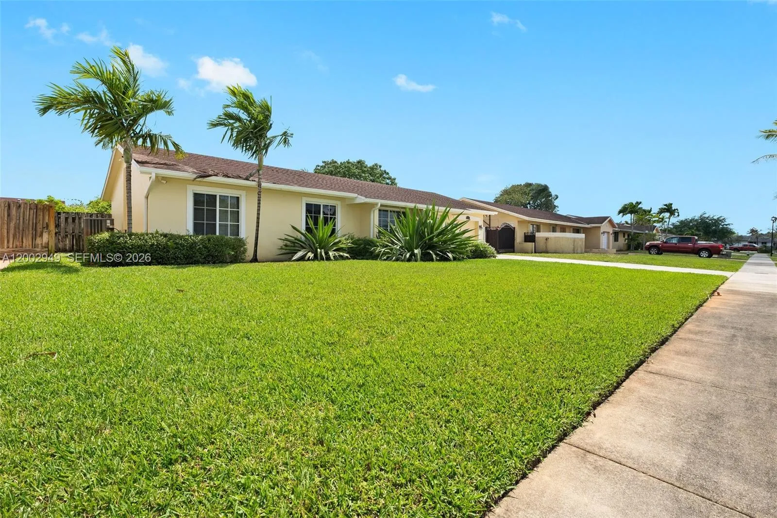 20001 NW 62nd Ct # 20001, Hialeah FL 33015