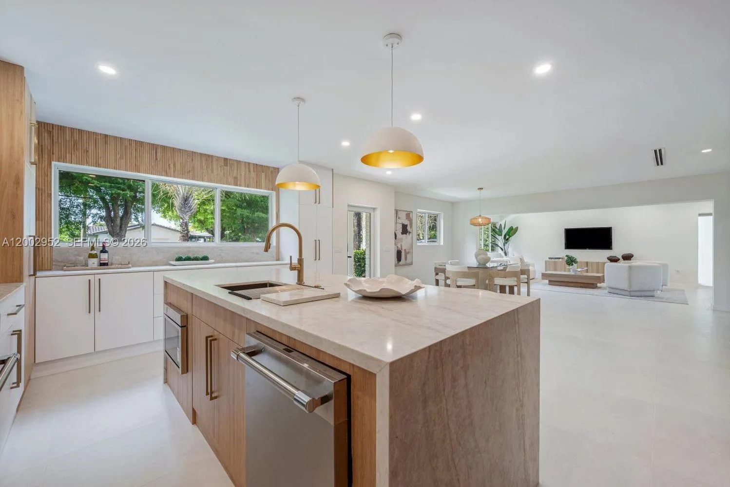 8405 SW 144th St, Palmetto Bay FL 33158