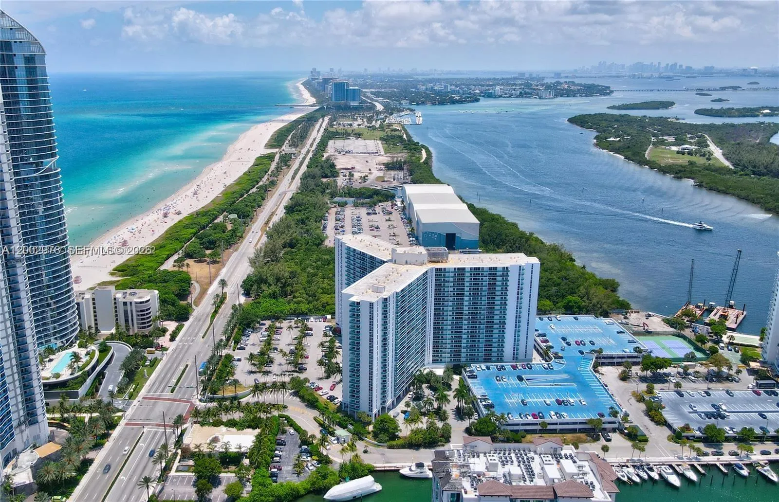 100 bayview dr # 1503, Sunny Isles Beach FL 33160