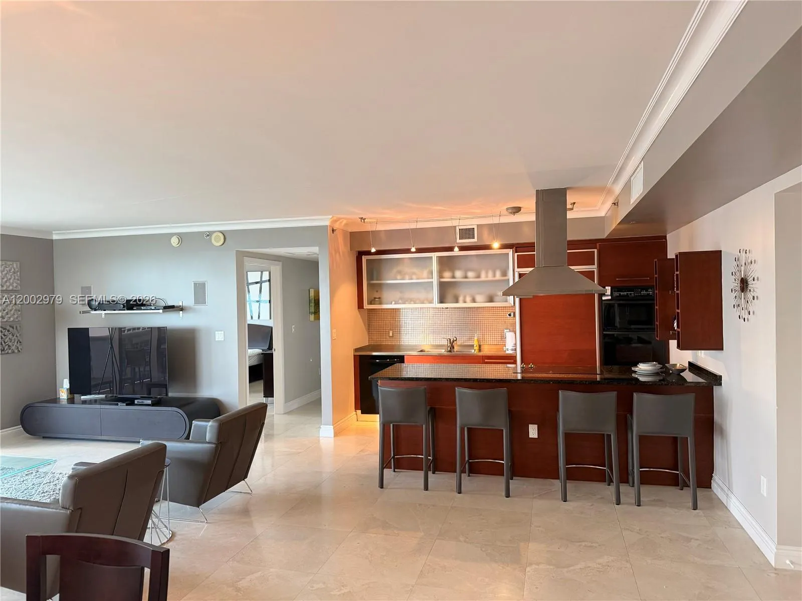 1850 S Ocean Dr # 805, Hallandale Beach FL 33009