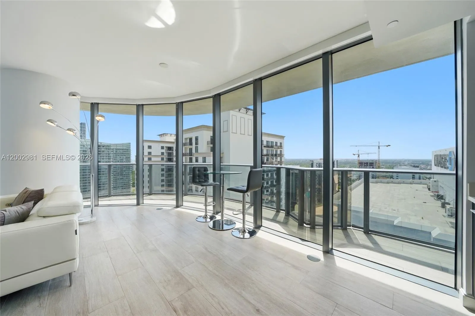 55 SW 9th St # 3106, Miami FL 33130