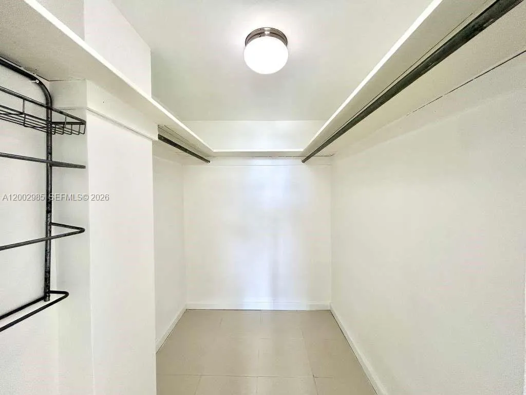 9500 W Bay Harbor Dr # 2G, Bay Harbor Islands FL 33154