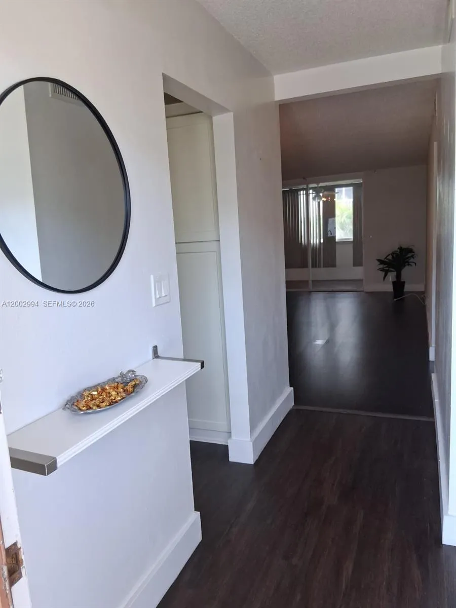 301 NE 14th Ave # 202, Hallandale Beach FL 33009