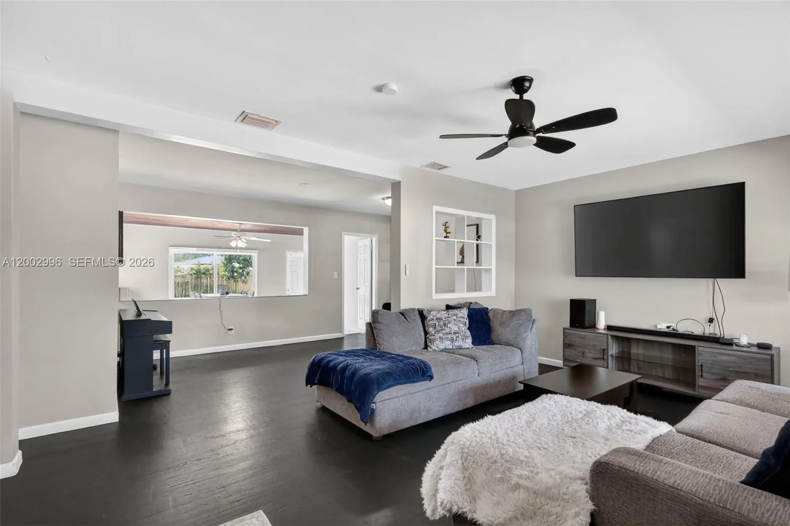 172 NW 116th St, Miami FL 33168