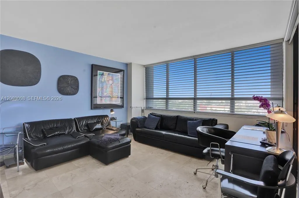 11113 Biscayne Blvd # 1256, Miami FL 33181