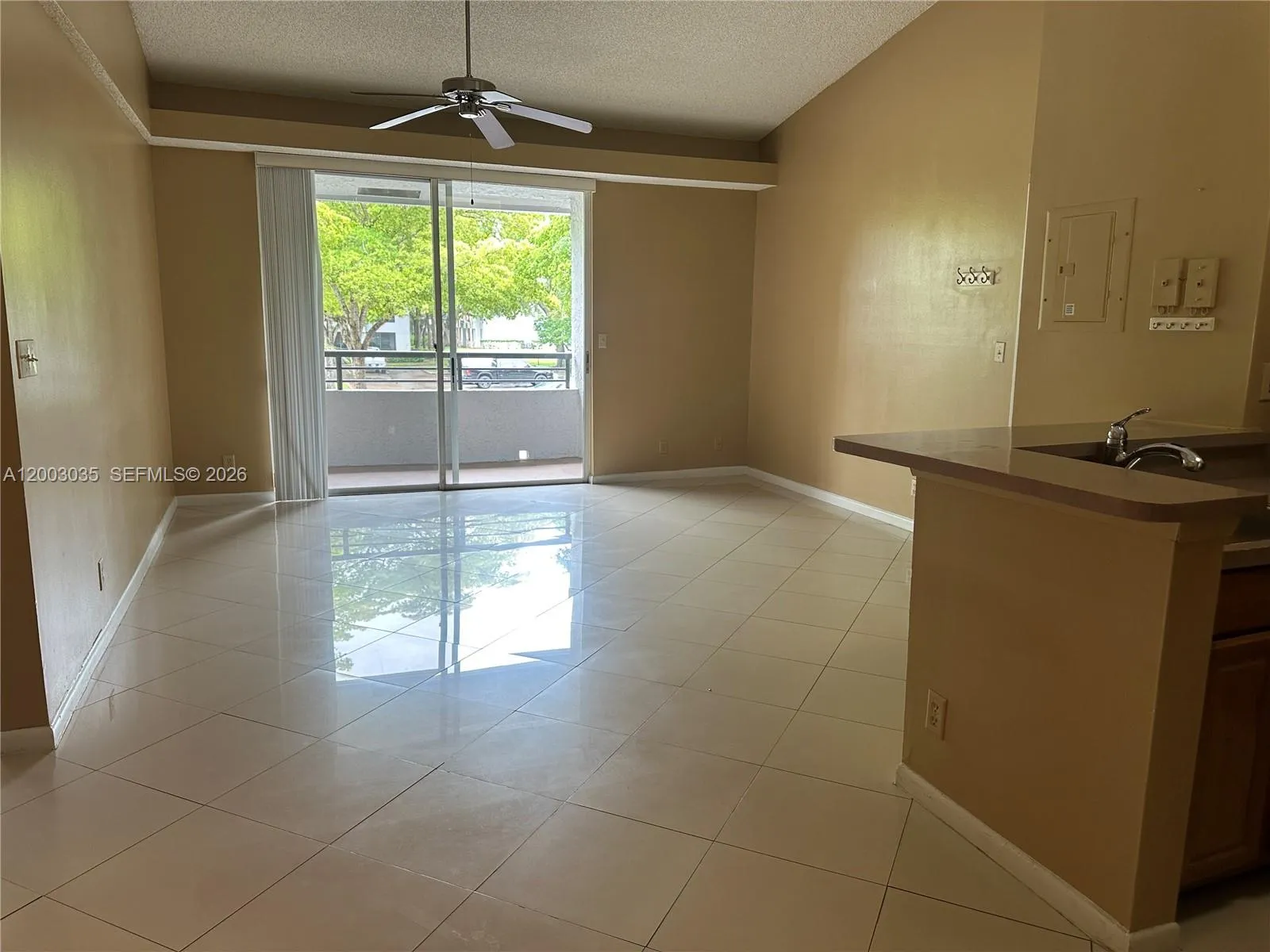 731 Lyons Rd # 16203, Coconut Creek FL 33063