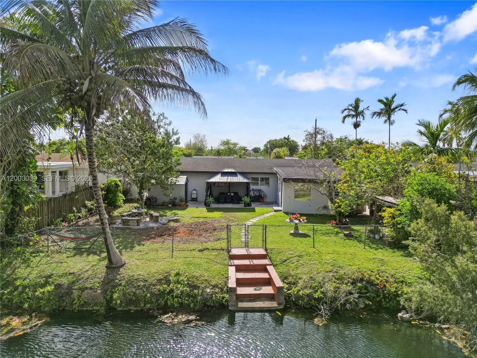 3921 SW 124th Ct, Miami FL 33175