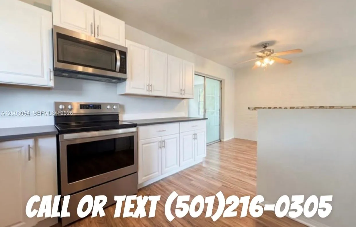 5925 SW 27th St, West Park FL 33023