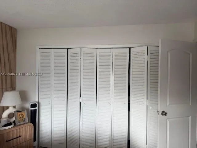 6825 W Flagler St # 207, Miami FL 33144