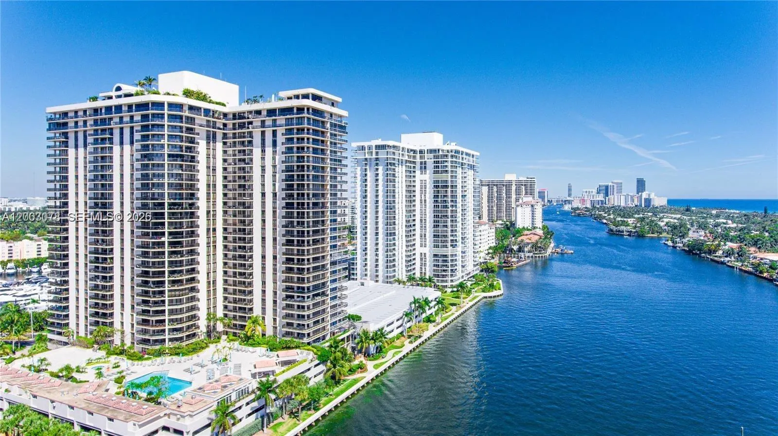 19667 Turnberry Way # 18D, Aventura FL 33180