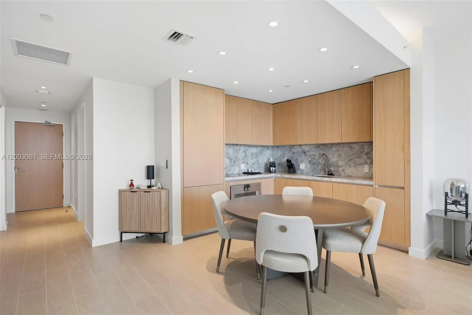 500 Alton Rd # 808, Miami Beach FL 33139