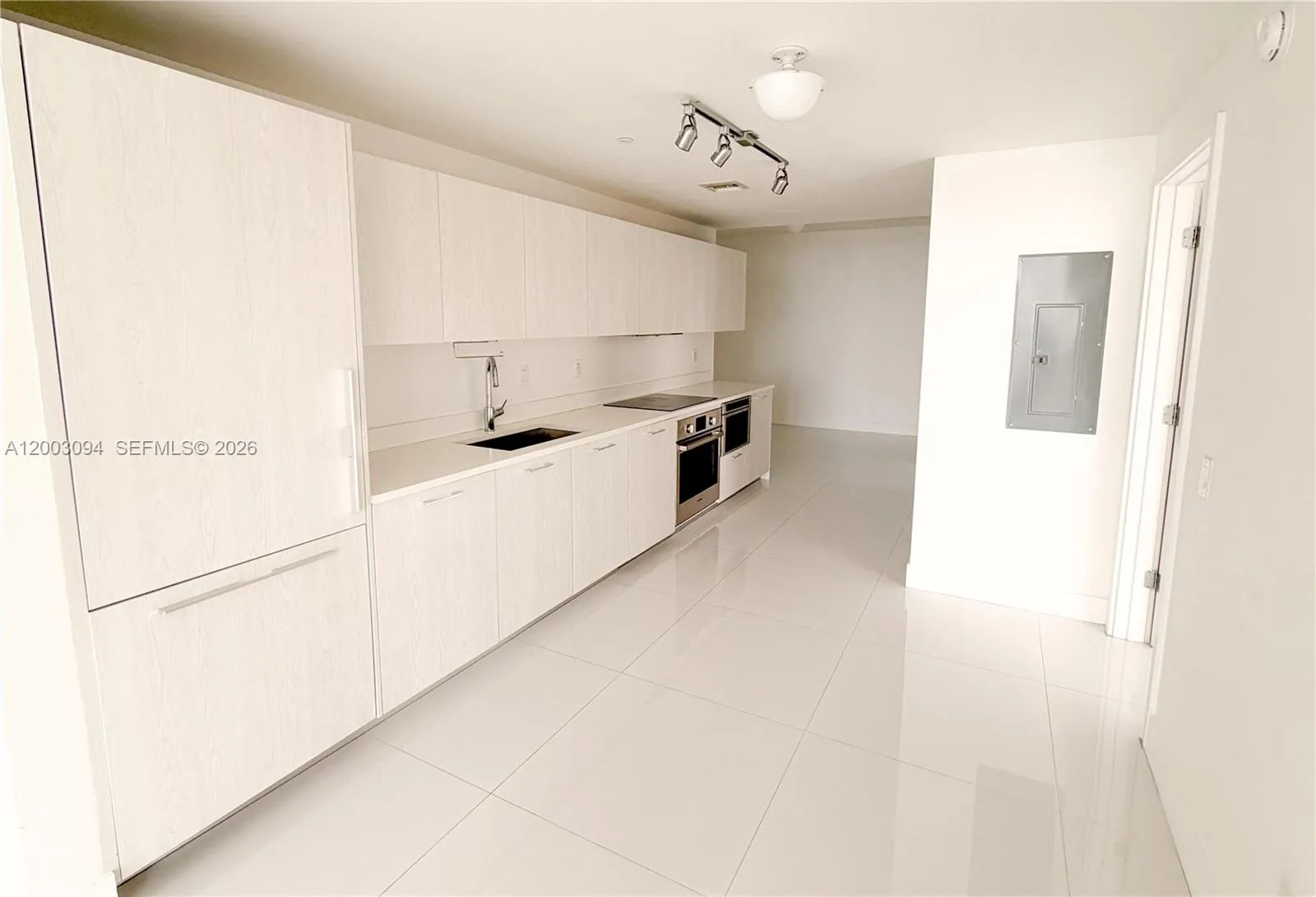 501 NE 31st St # 1701, Miami FL 33137