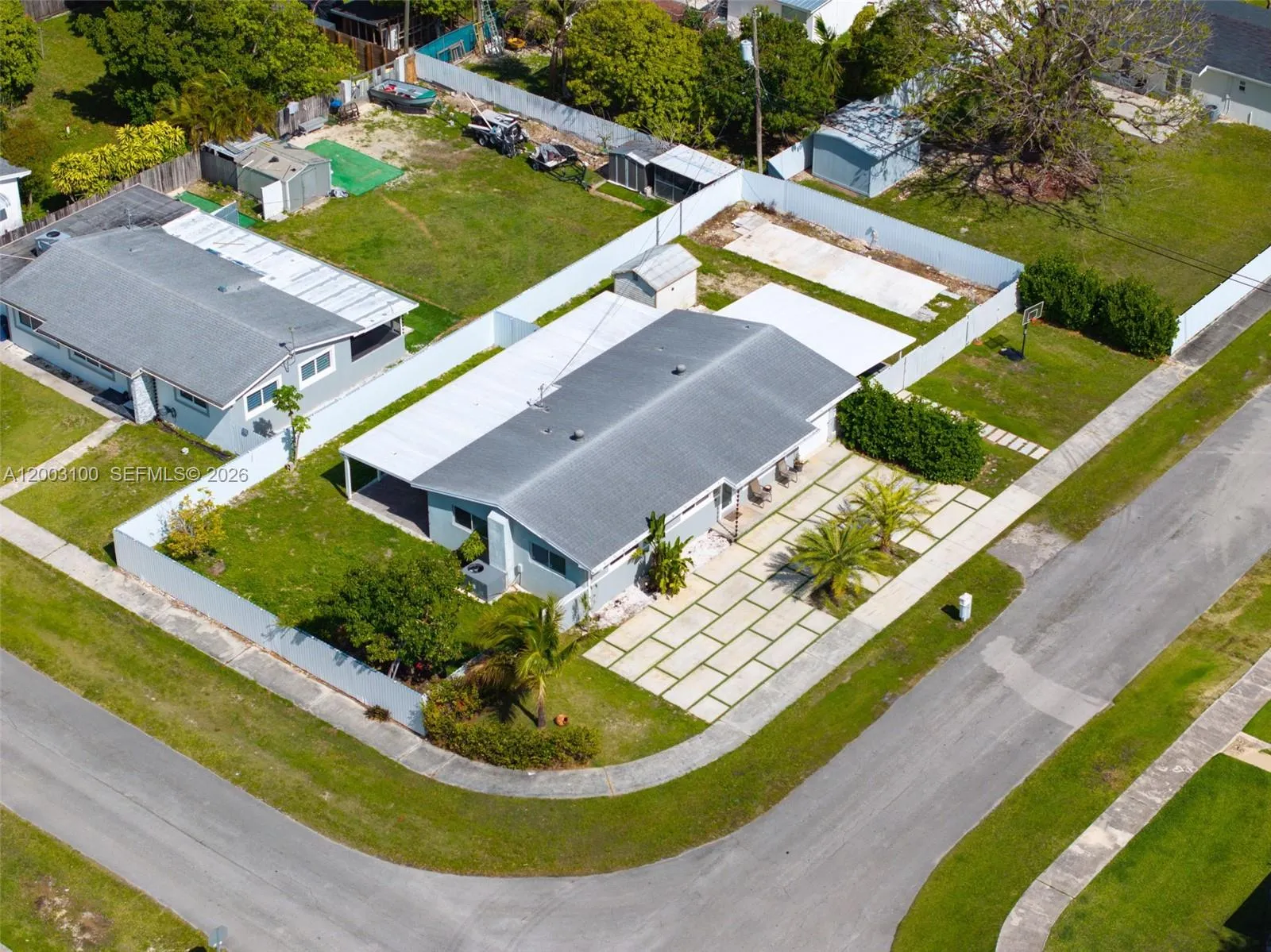 1000 NW 16th Ave, Homestead FL 33030