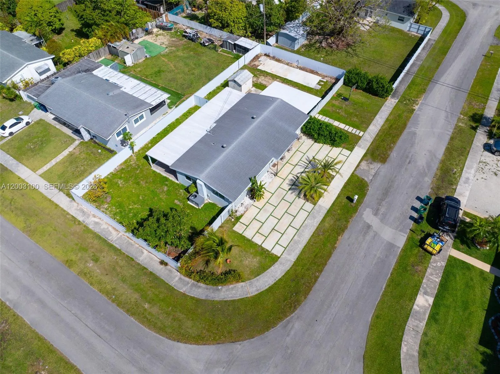 1000 NW 16th Ave, Homestead FL 33030