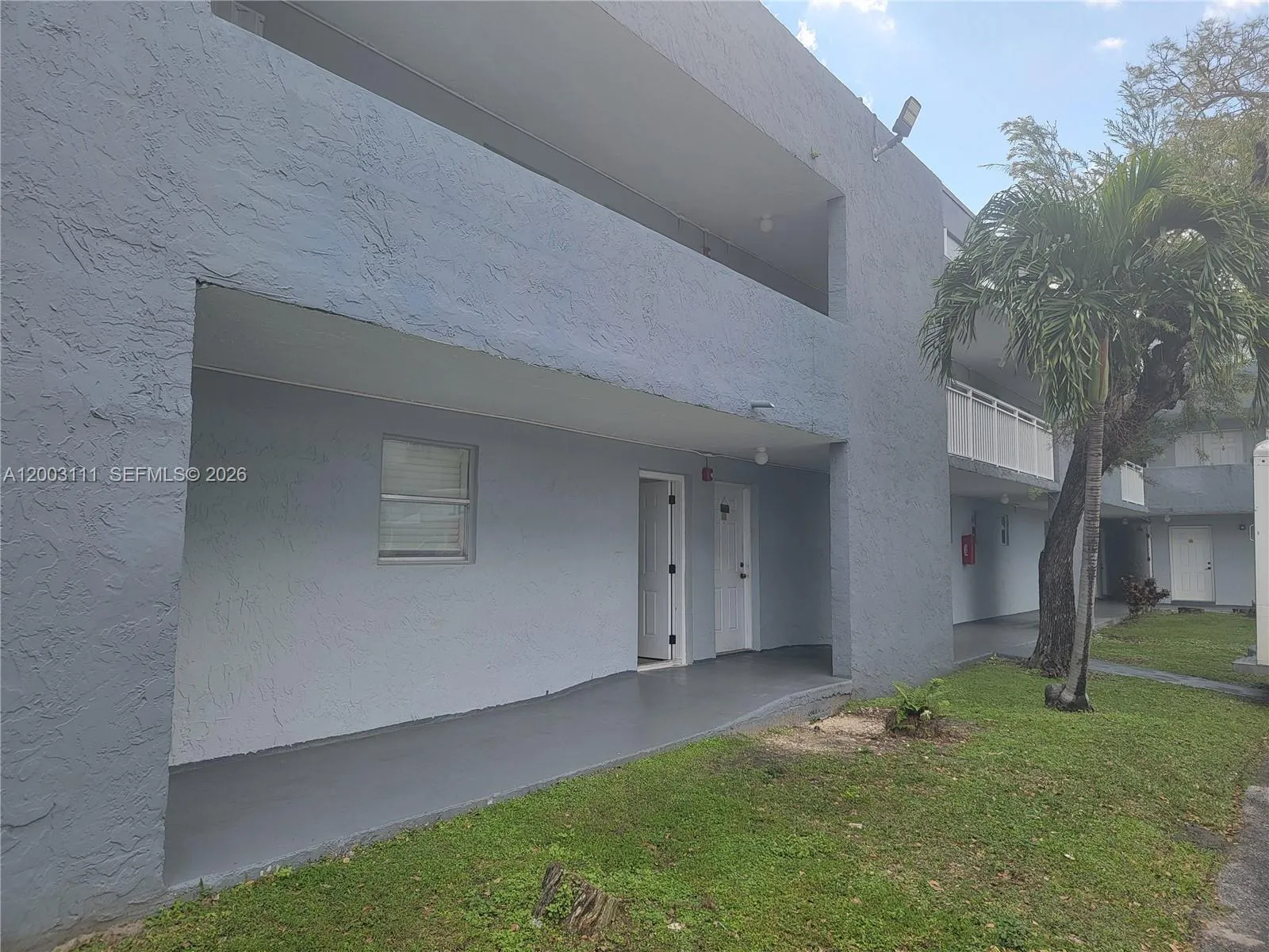 9371 Fontainebleau Blvd # I103, Miami FL 33172