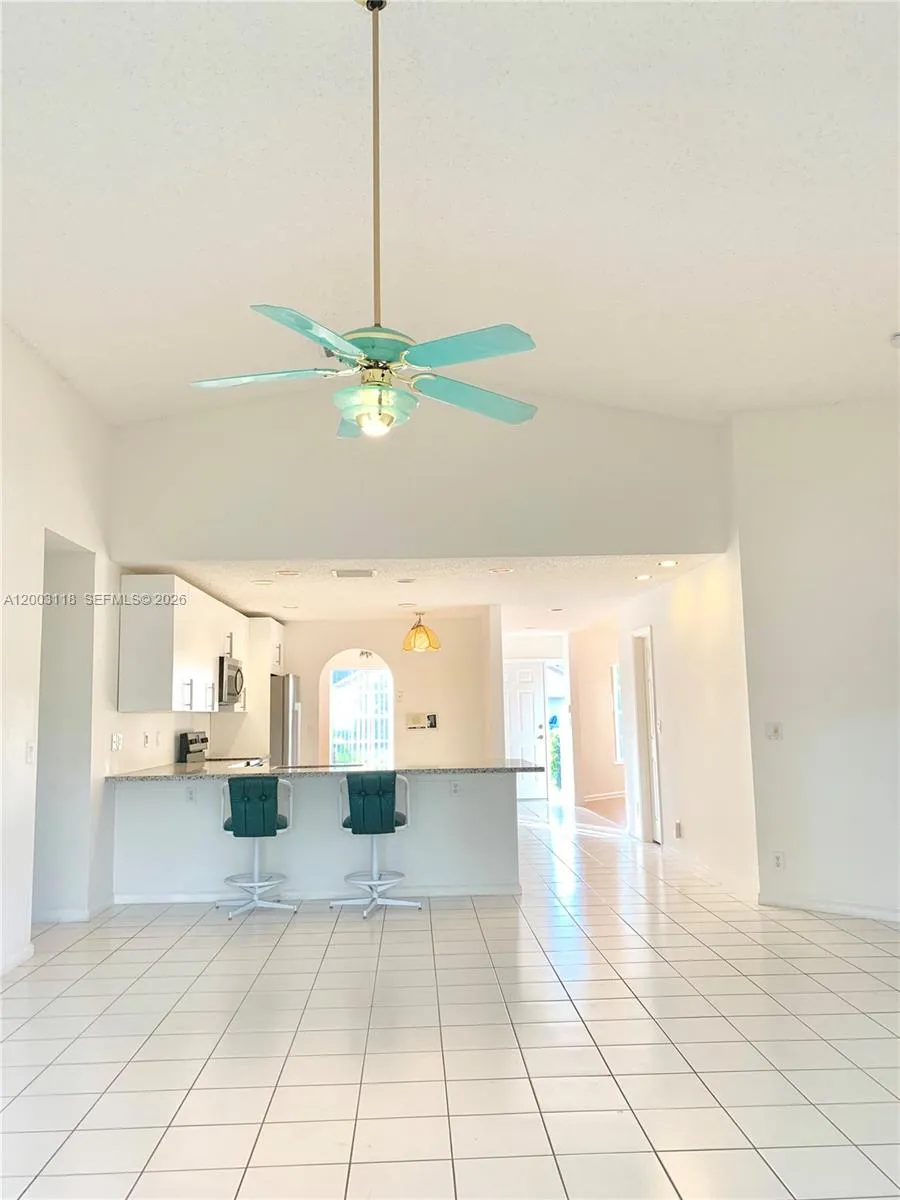 2444 Stonegate Dr, Wellington FL 33414