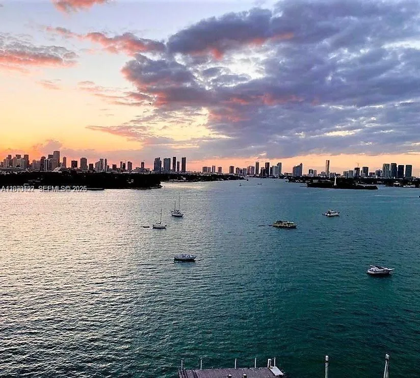 1000 West Ave # 218, Miami Beach FL 33139