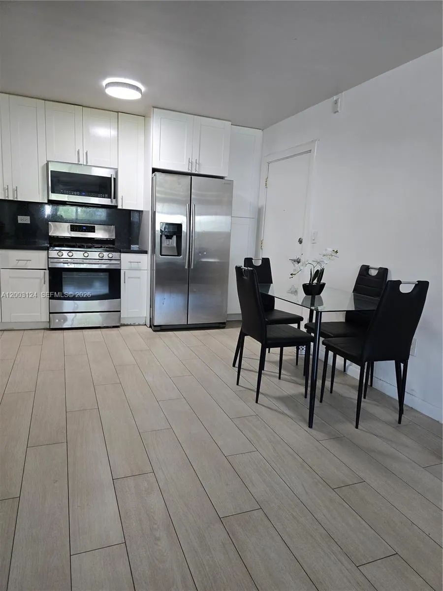 465 S Royal Poinciana Blvd # 10B, Miami Springs FL 33166