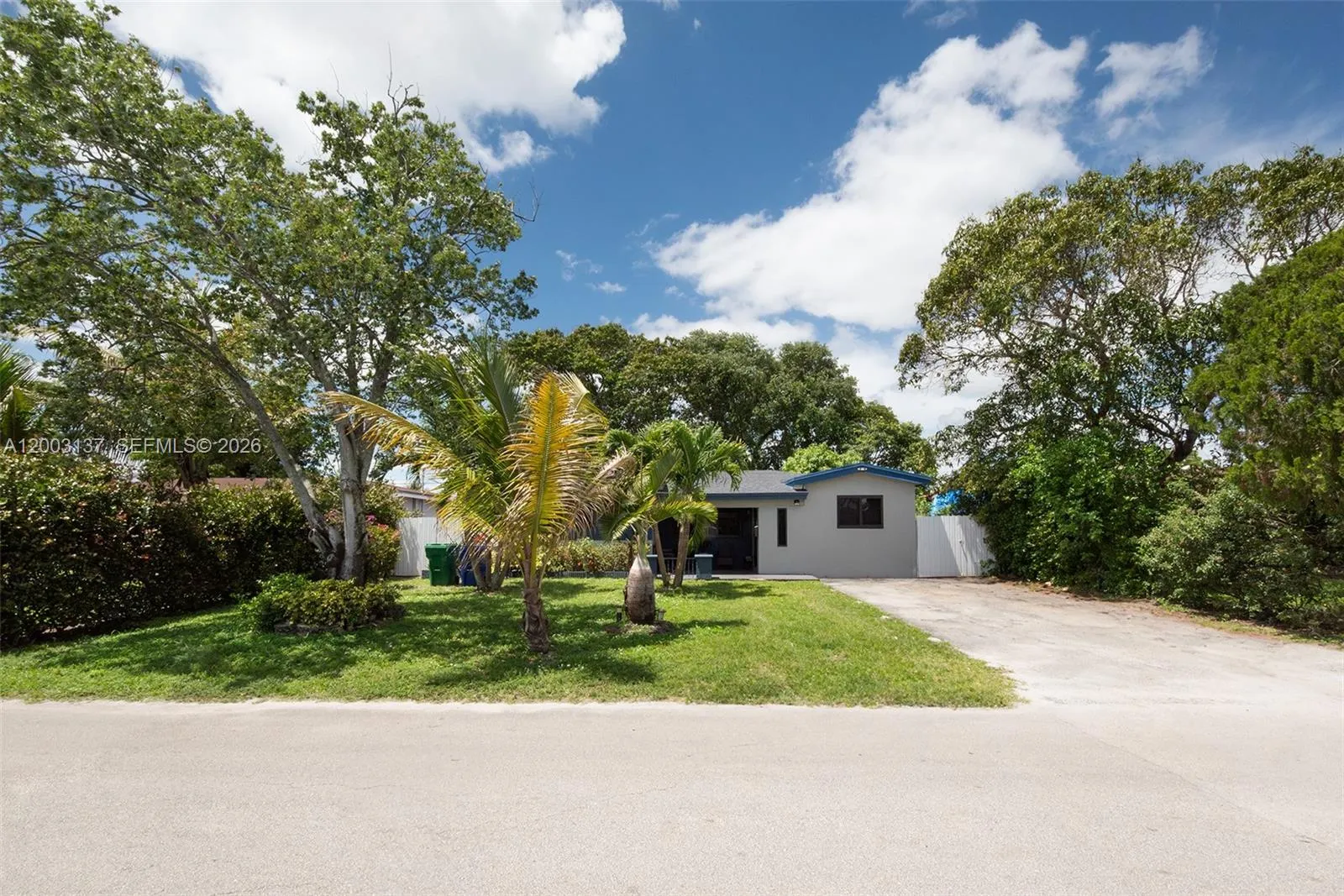 2630 Everglades Dr, Miramar FL 33023