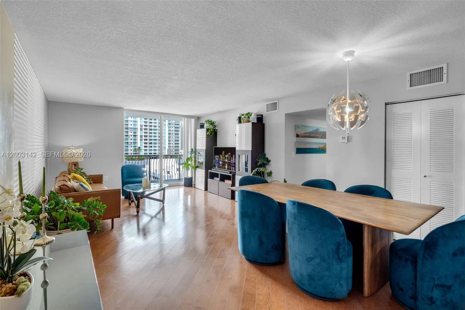 1200 Brickell Bay Dr # 1924, Miami FL 33131