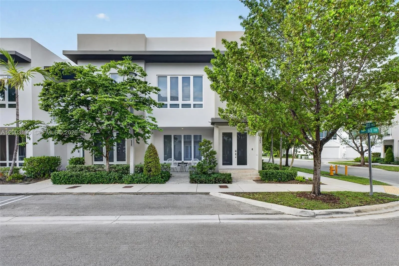 10363 NW 63rd Ter, Doral FL 33178