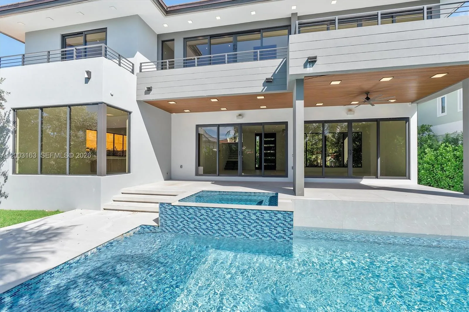 760 Woodcrest Rd, Key Biscayne FL 33149