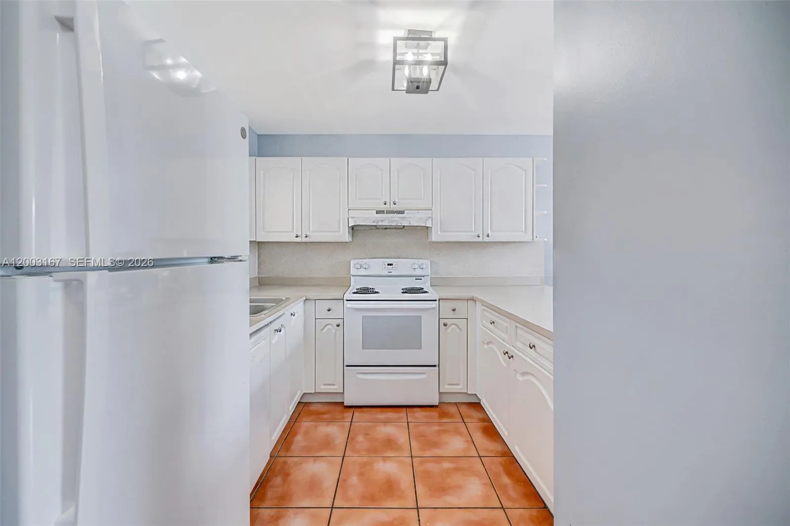 6255 Kendale Lakes Cir # 218, Miami FL 33183