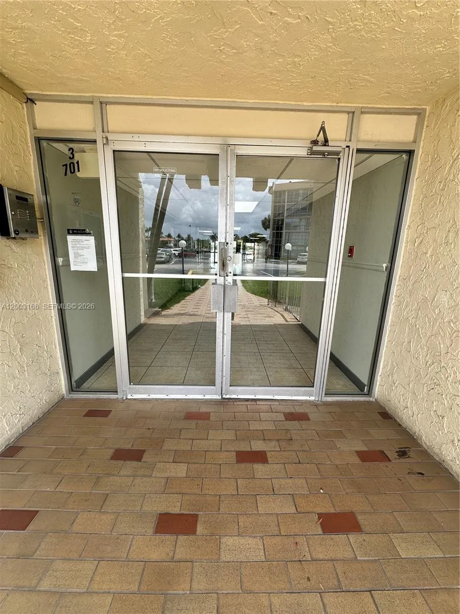 701 Three Islands Blvd # 110, Hallandale Beach FL 33009