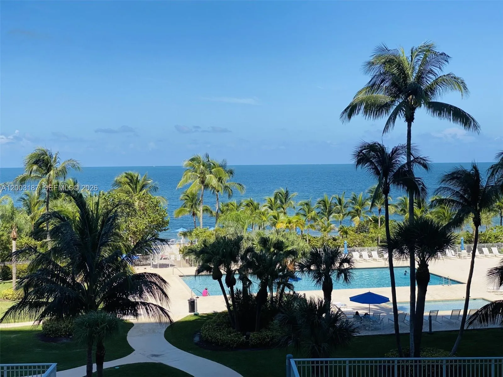 881 Ocean Dr # 3E, Key Biscayne FL 33149