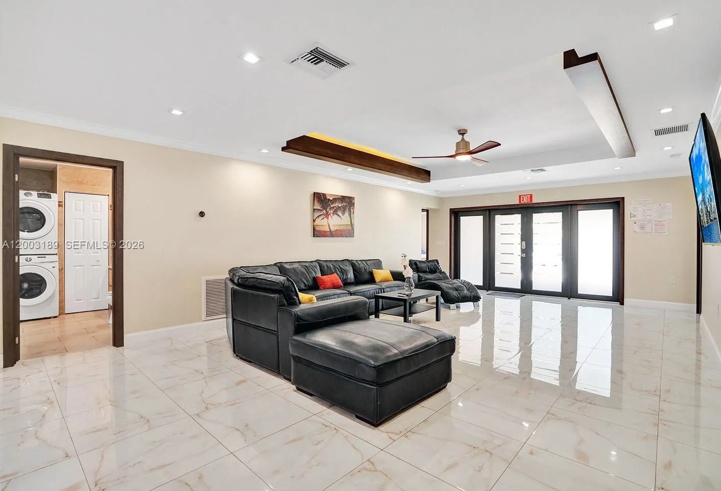 1318 Washington St, Hollywood FL 33019