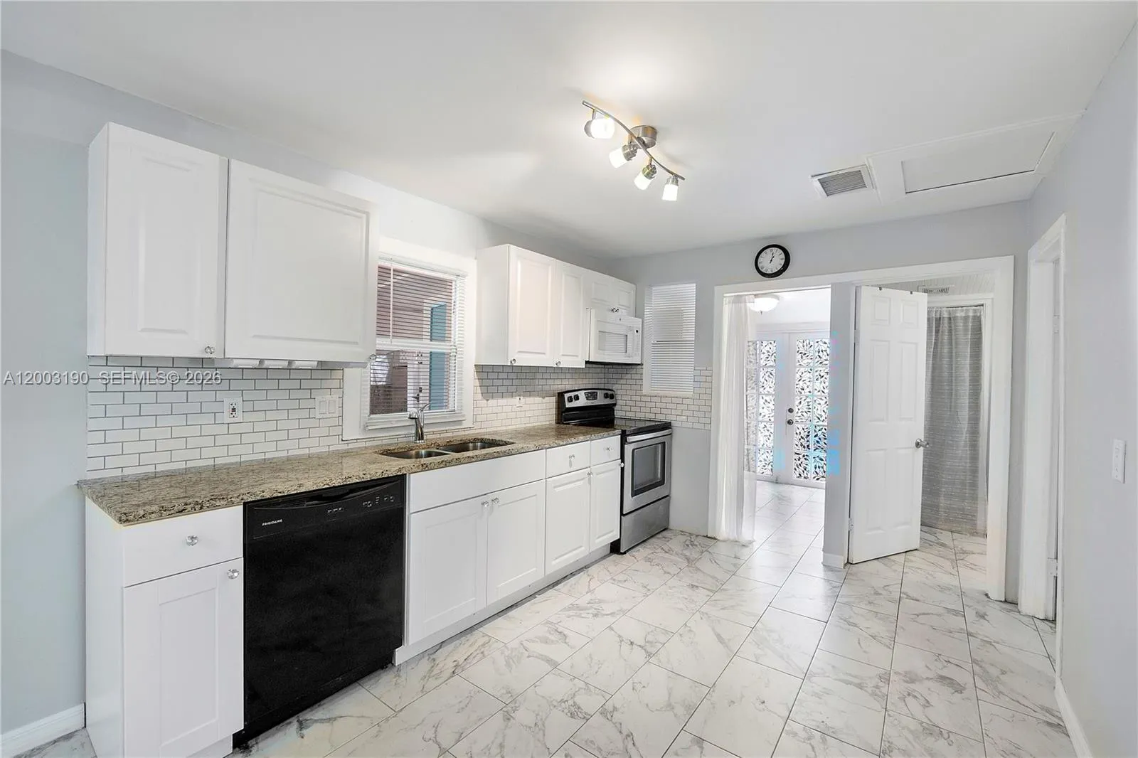 901 NE 38th St # 1, Oakland Park FL 33334