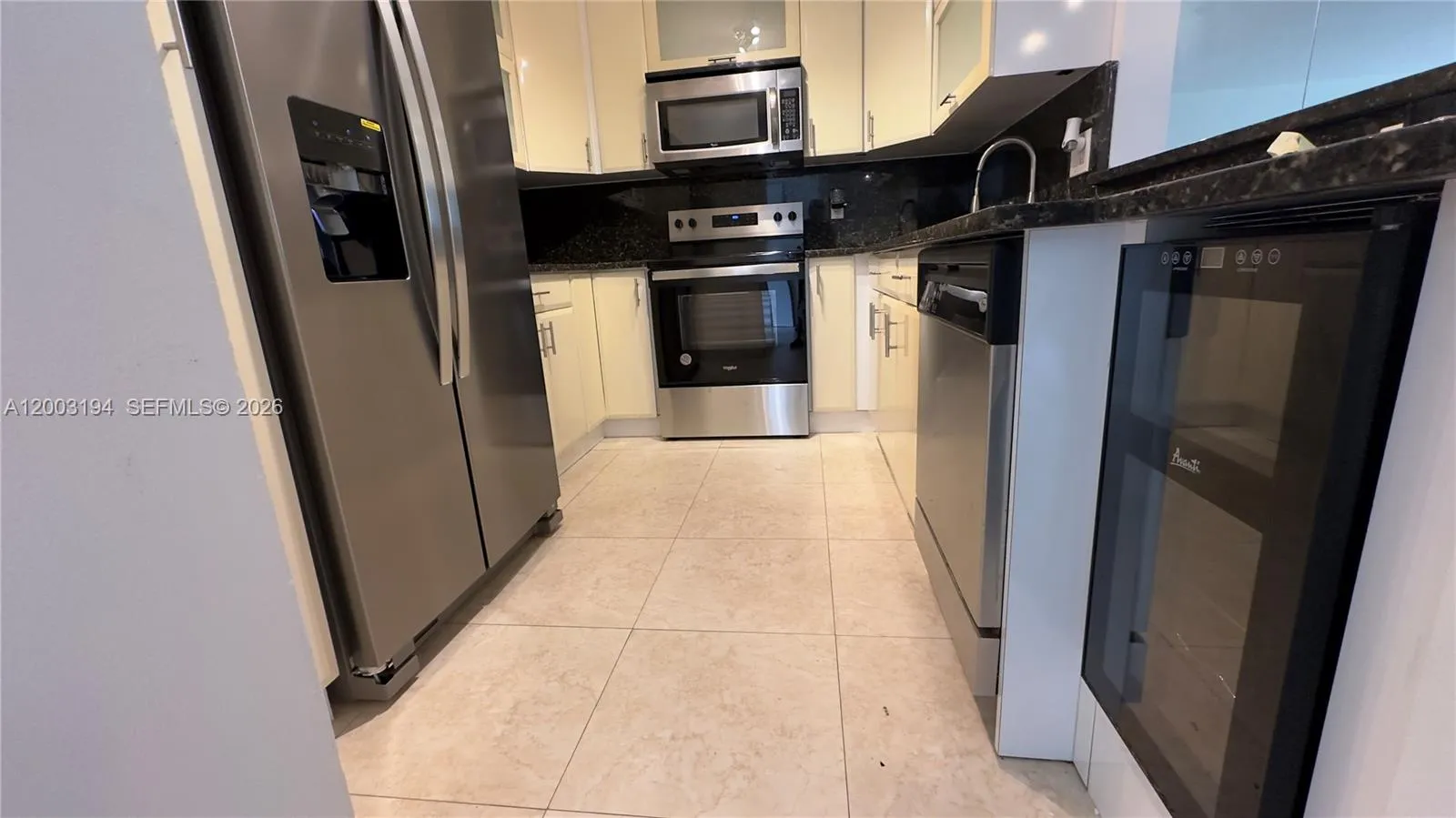 1701 NE 191st St # A110, Miami FL 33179