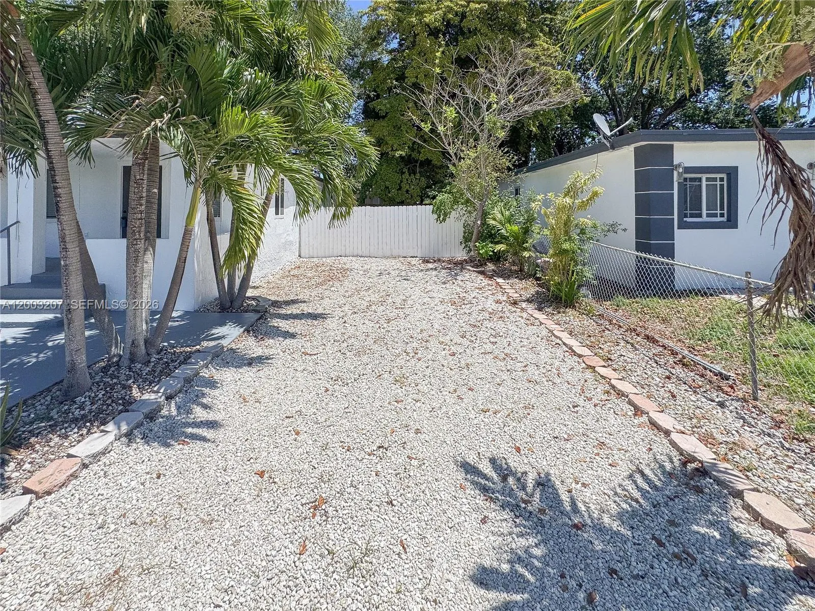 7135 NW 16th Ave, Miami FL 33147