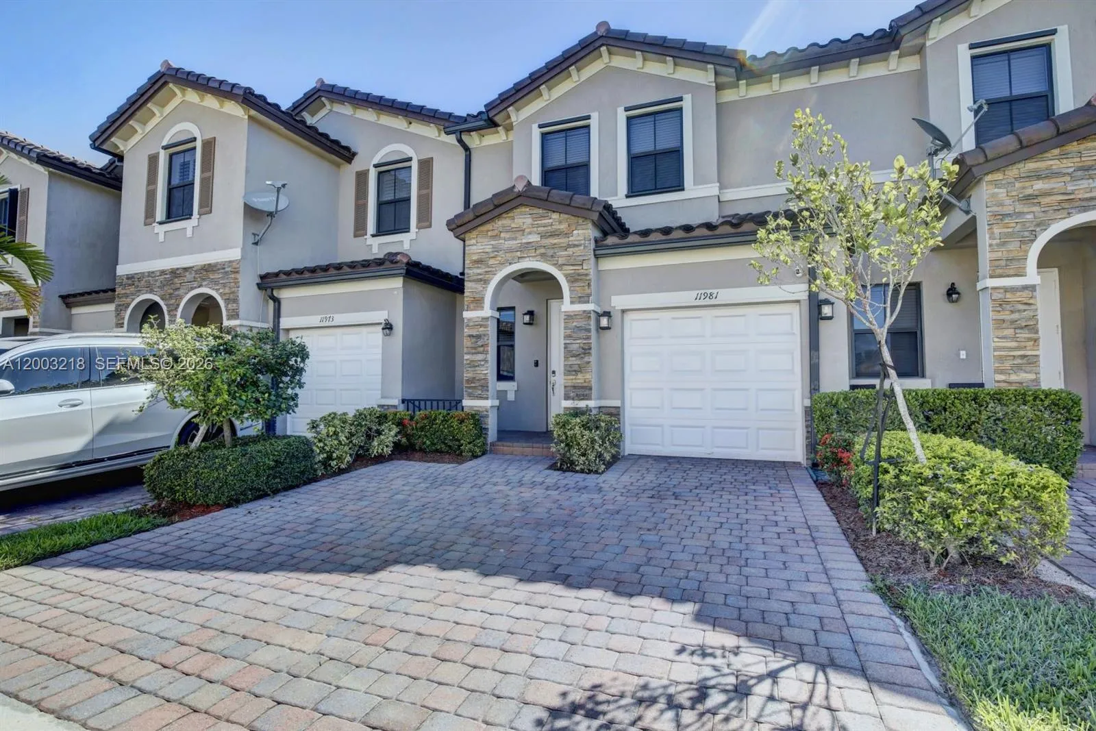 11981 SW 150th Pl, Miami FL 33196