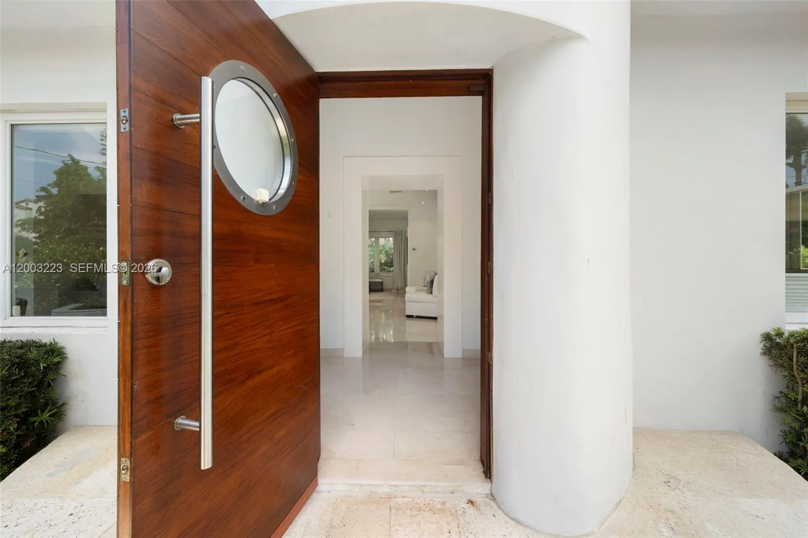 330 E San Marino Dr, Miami Beach FL 33139