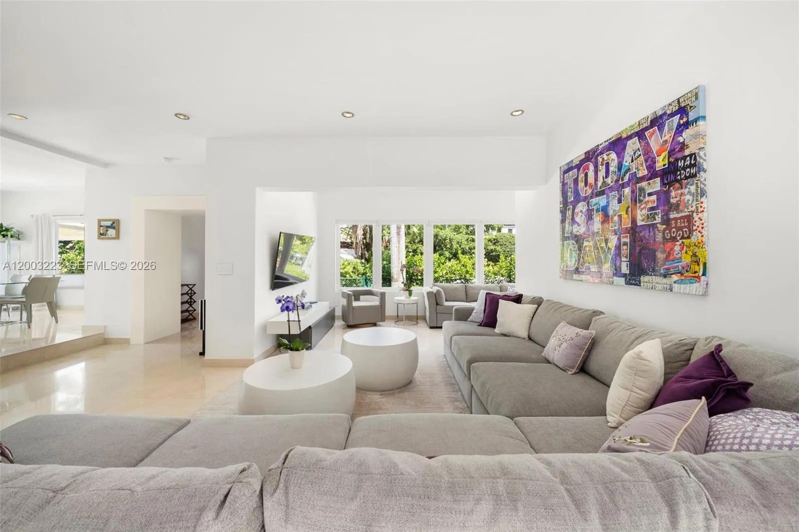 330 E San Marino Dr, Miami Beach FL 33139