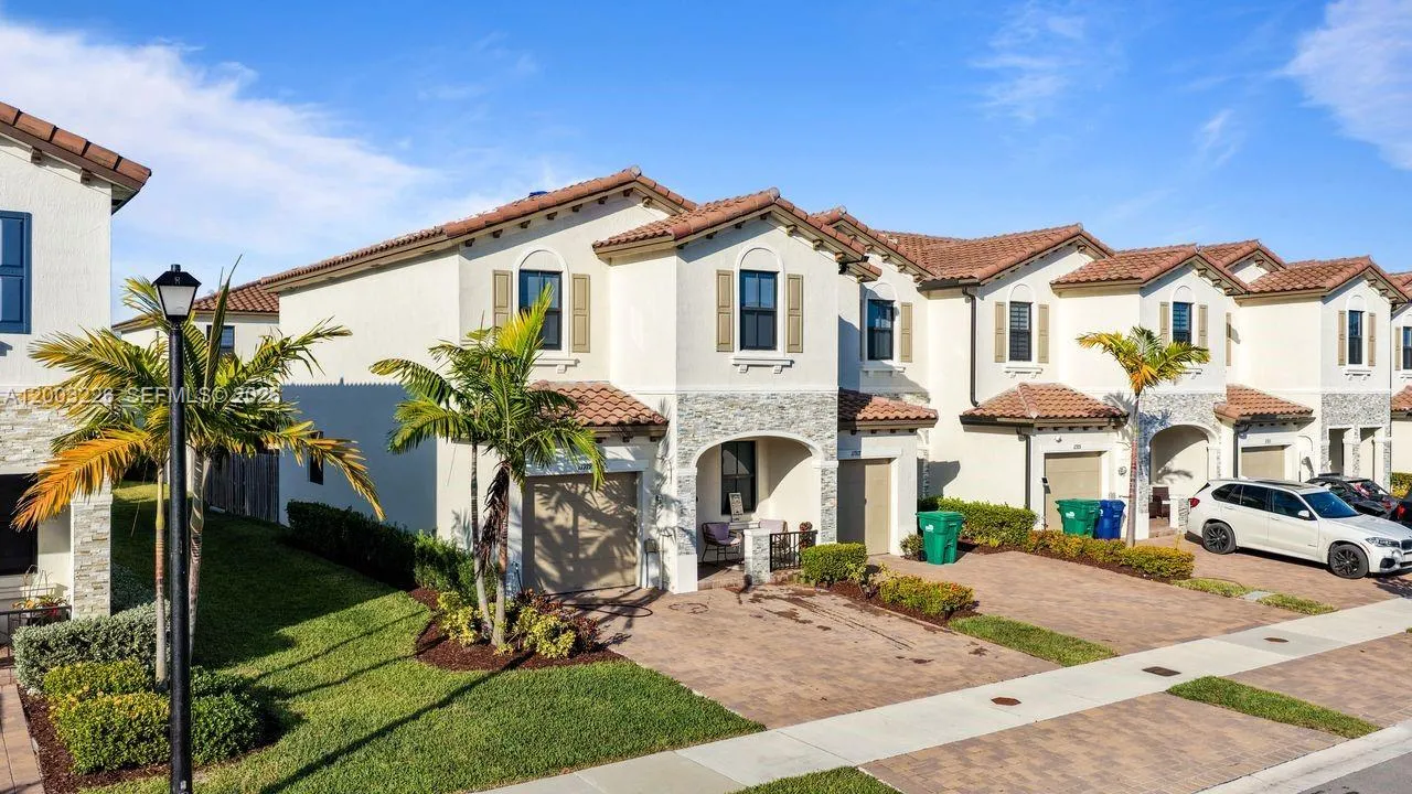 11919 SW 247th Ter, Homestead FL 33032