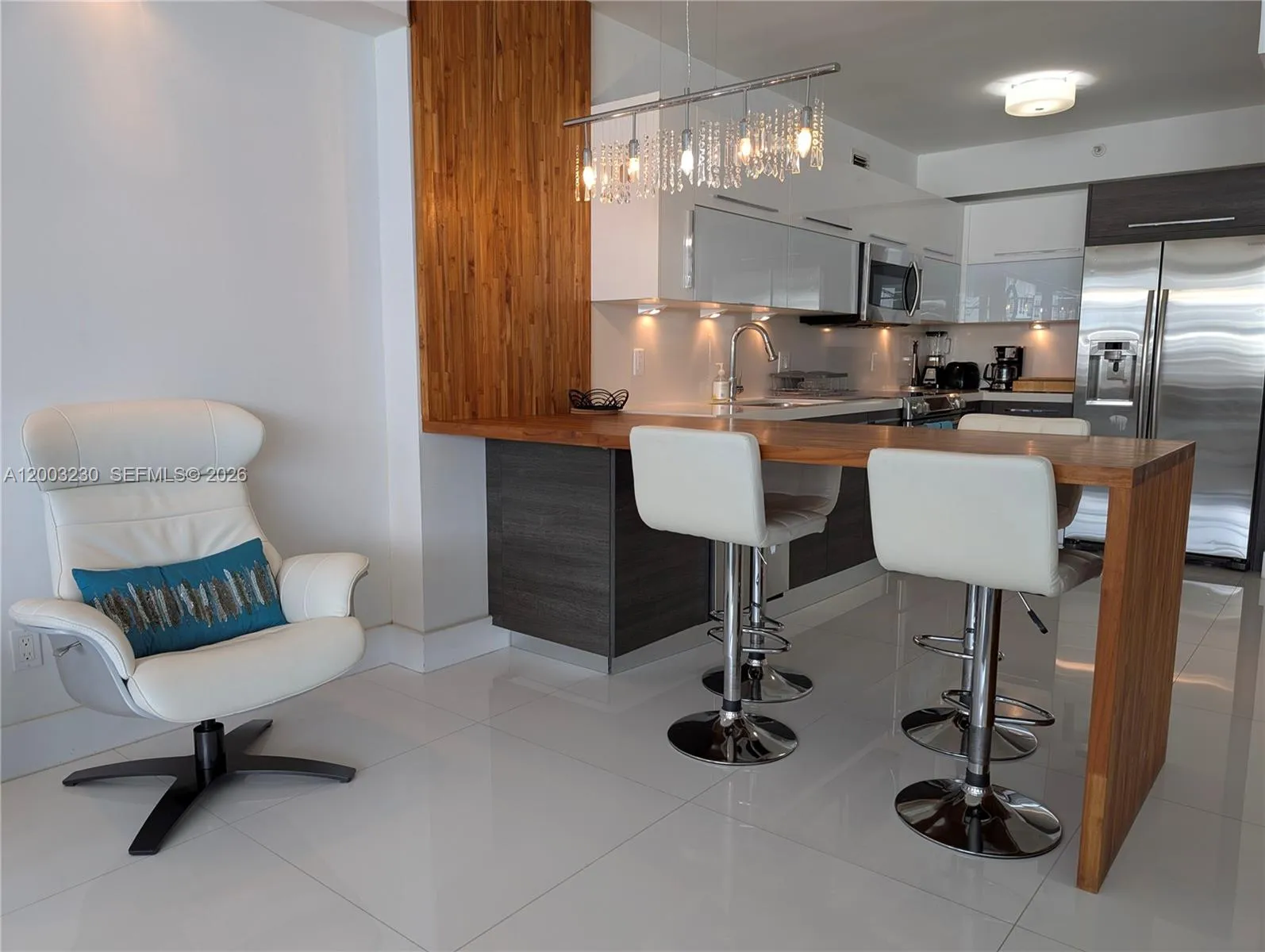 100 Lincoln Rd # 1008, Miami Beach FL 33139