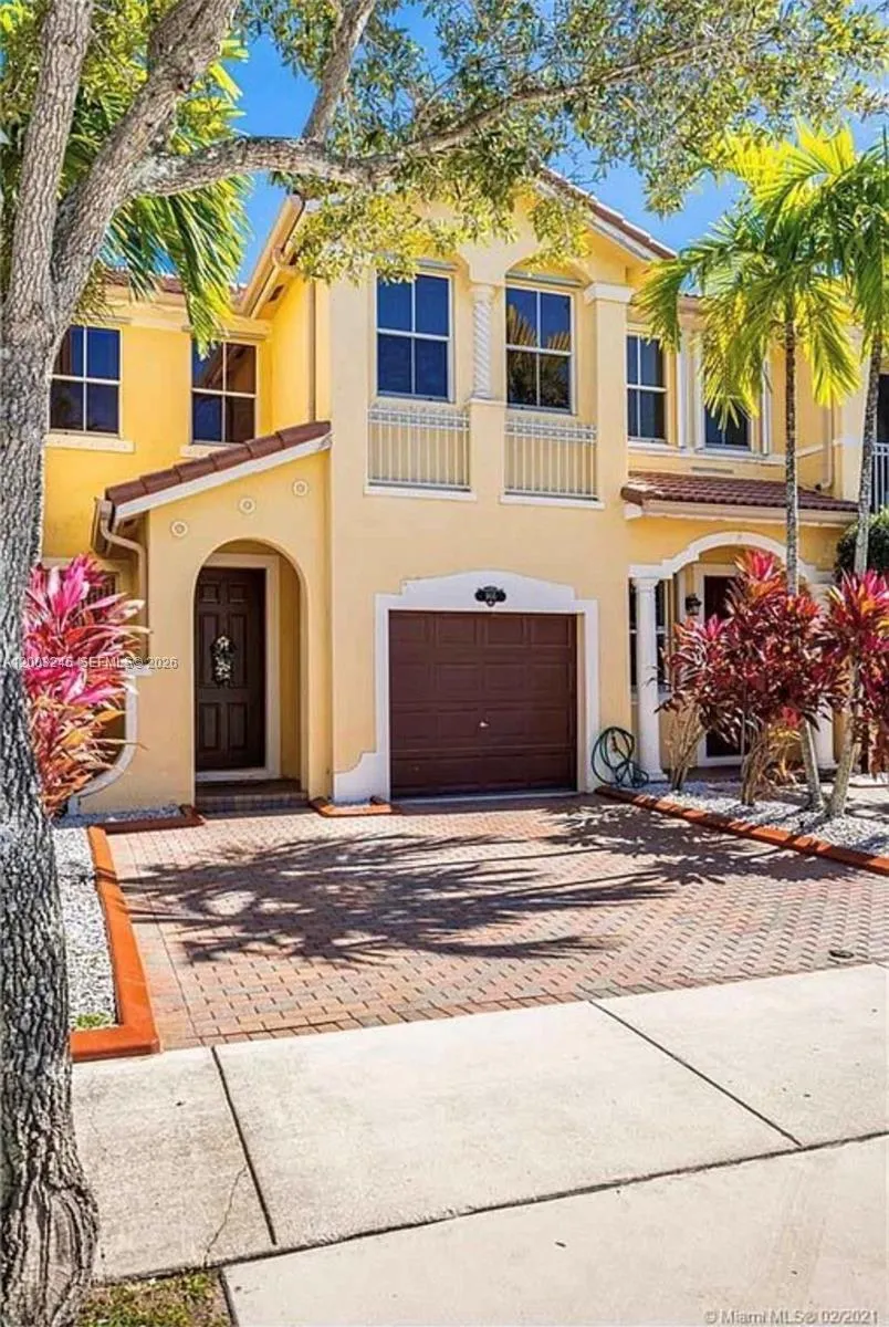 905 SW 149th Ct # 905, Miami FL 33194