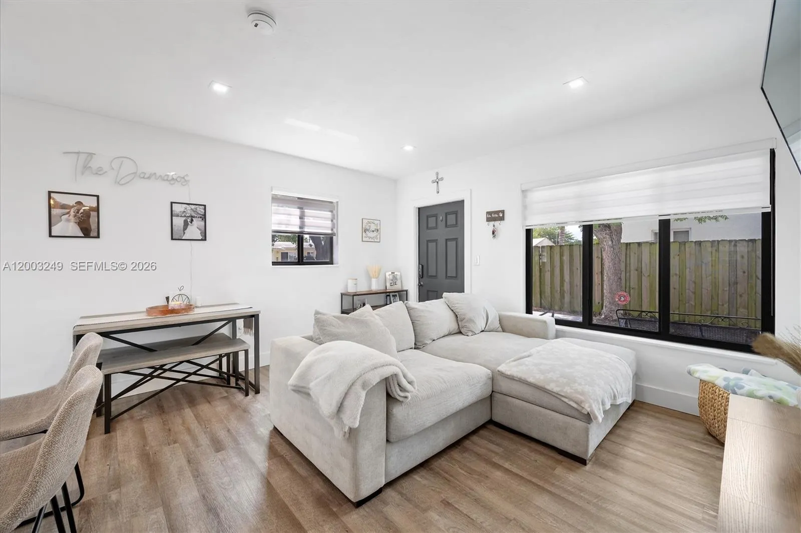 1530 N 69th Way, Hollywood FL 33024