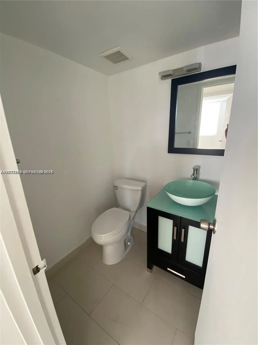 1800 Sans Souci Blvd # 315, North Miami FL 33181